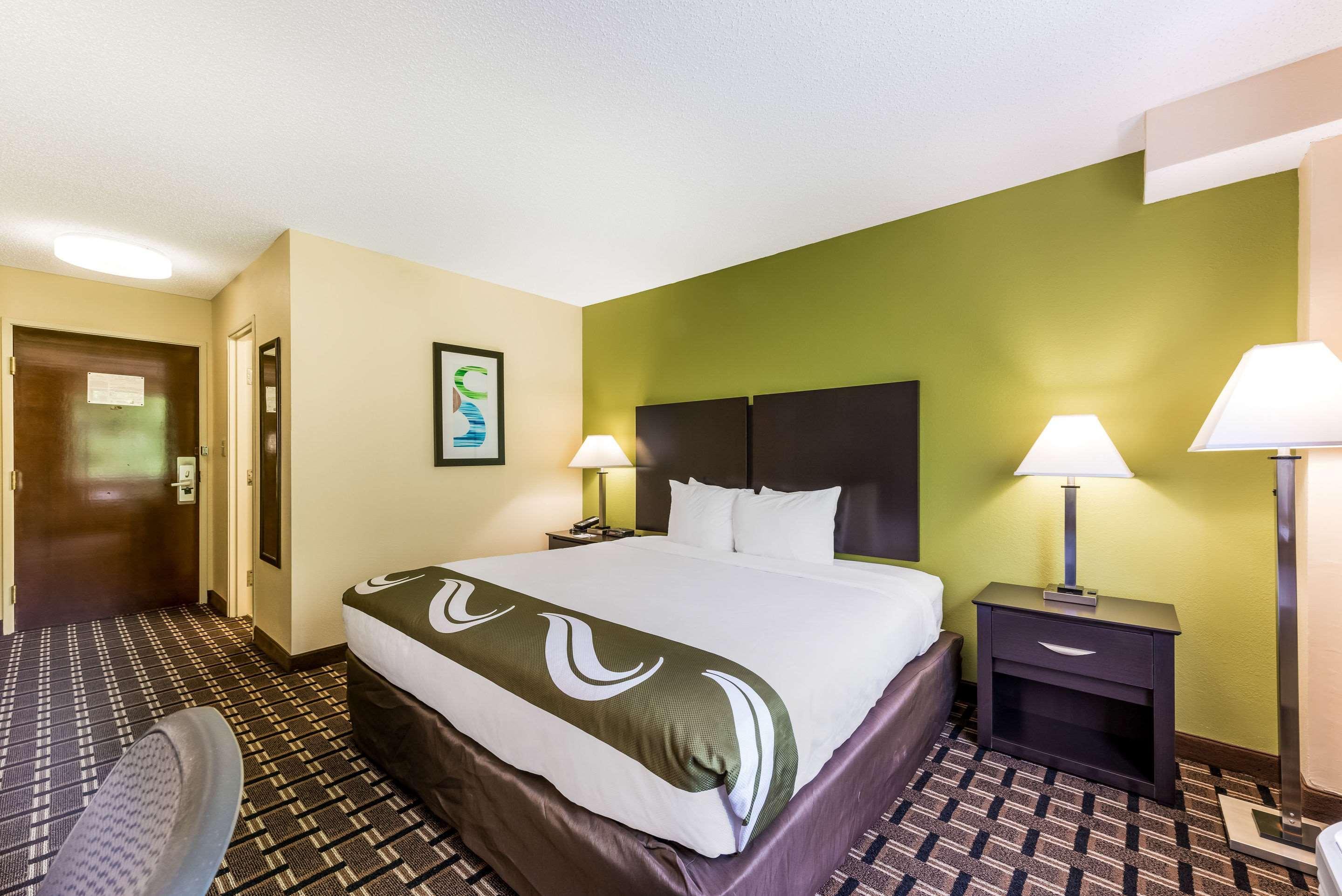 Quality Inn Huntersville near Lake Norman Esterno foto