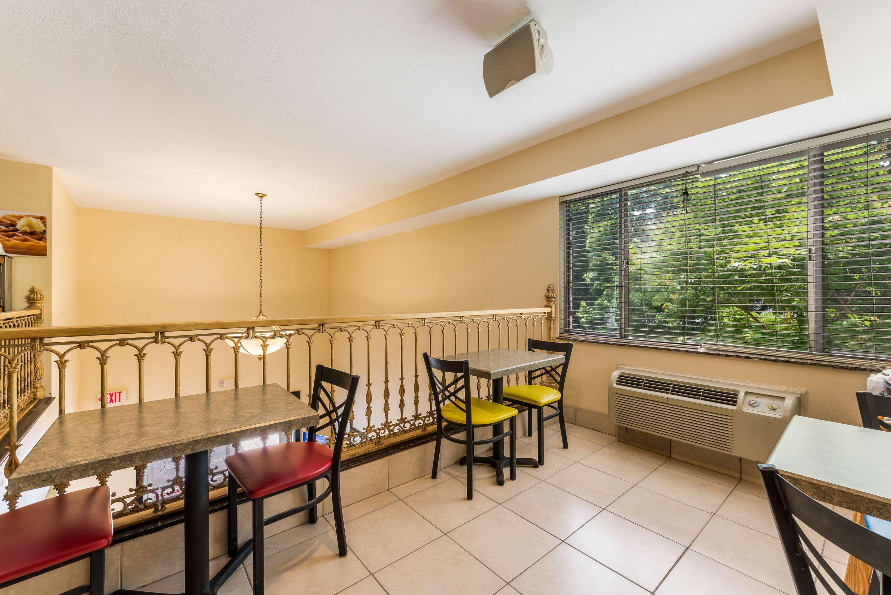 Quality Inn Huntersville near Lake Norman Esterno foto