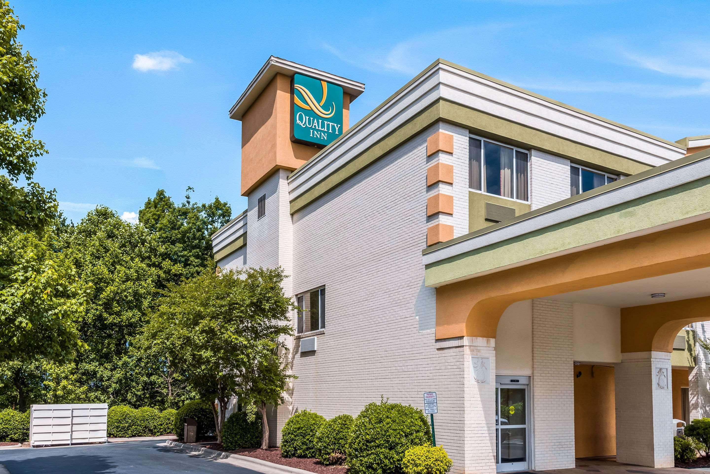 Quality Inn Huntersville near Lake Norman Esterno foto