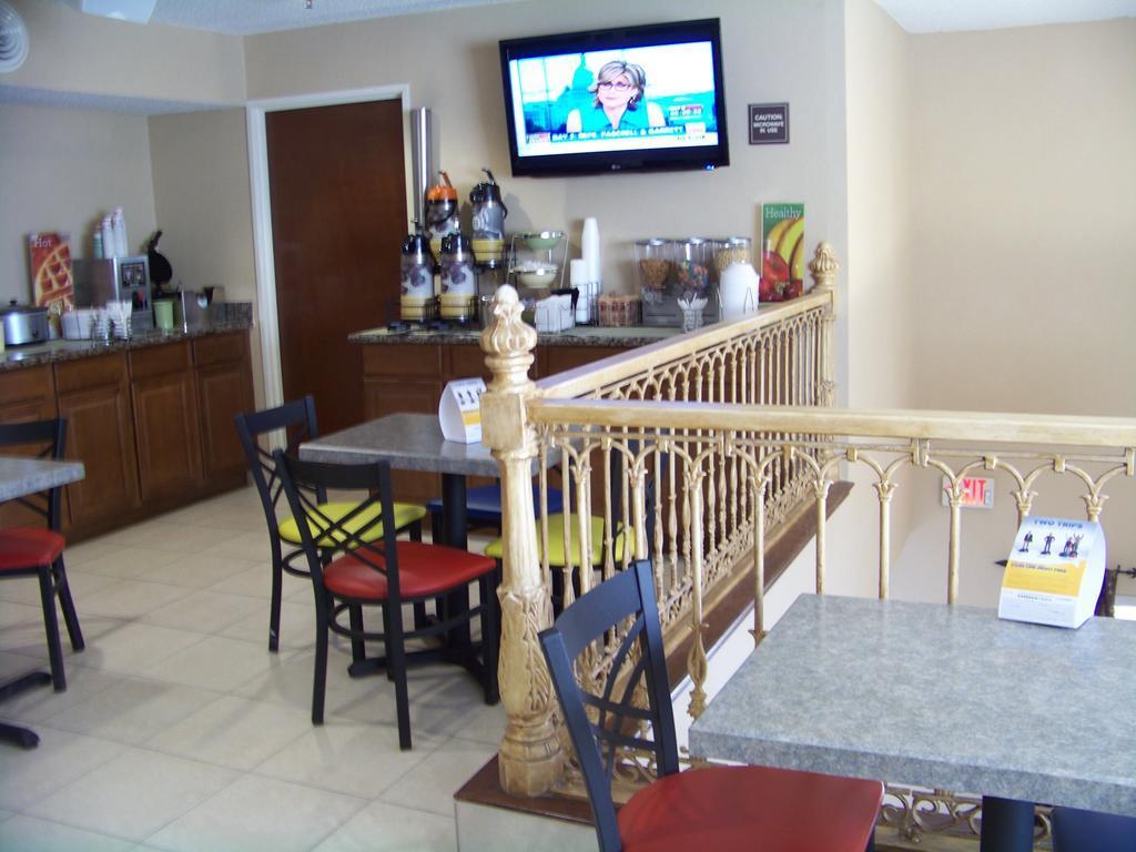 Quality Inn Huntersville near Lake Norman Esterno foto