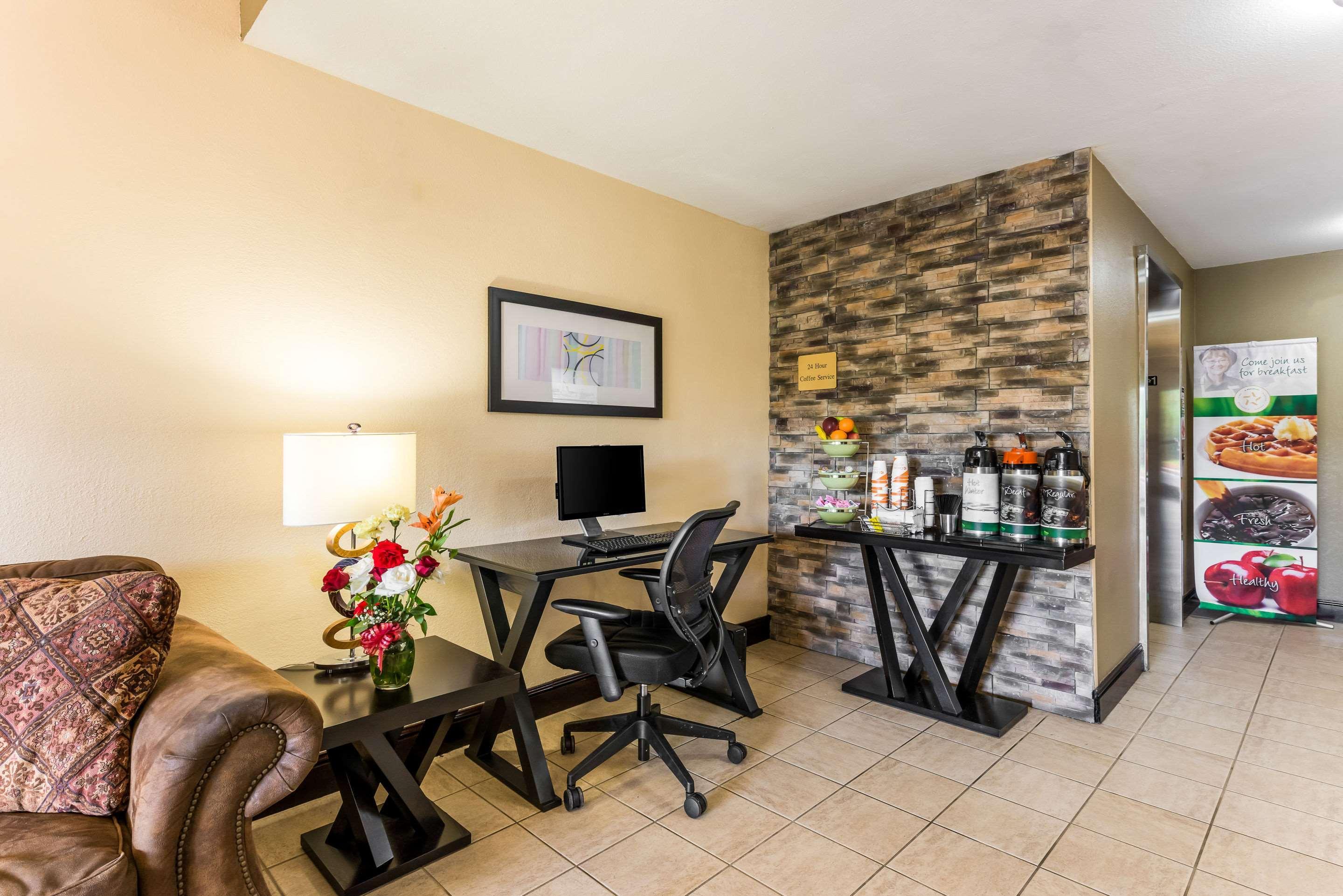 Quality Inn Huntersville near Lake Norman Esterno foto