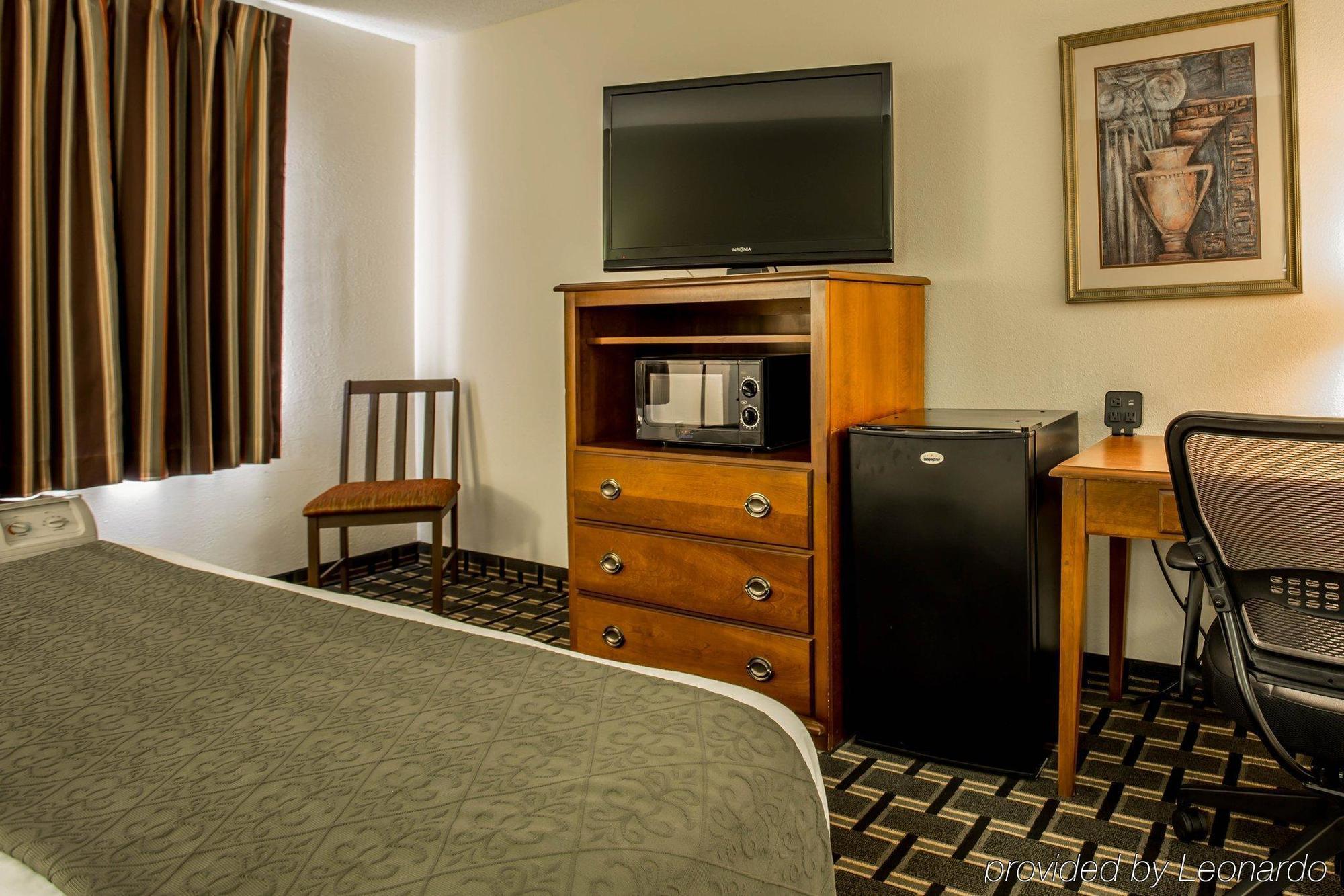 Quality Inn Huntersville near Lake Norman Esterno foto