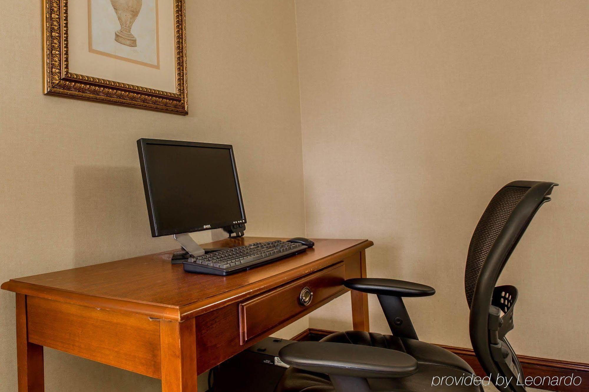 Quality Inn Huntersville near Lake Norman Esterno foto